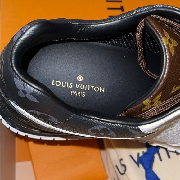 Louis Vuitton Triple Monogram coated sneaker - Picture 5 of 7